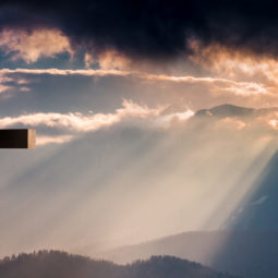 Pâques et la Croix : Folie pour les hommes mais sagesse pour Dieu
